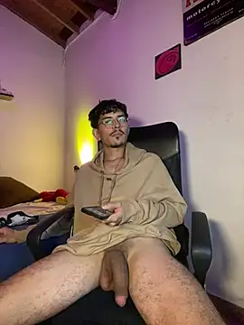 Chat +18 de oreuk_dv ao vivo