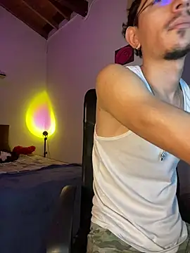 oreuk_dv Adlı Modelin Web Kamerası Şovu