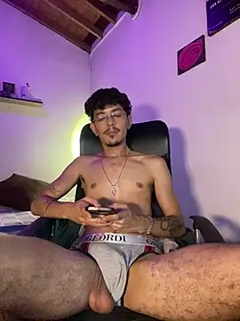 oreuk_dv webkamerás műsora
