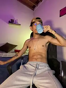 oreuk_dv's Webcam Show