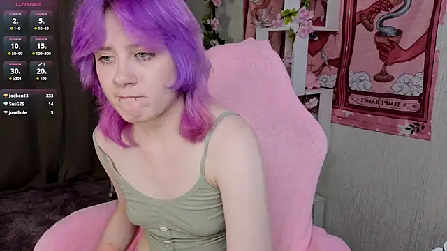 Czat XXX na żywo – Droll_doll_