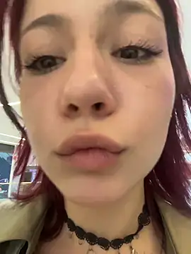 הופעת וובקאם של LillyBae