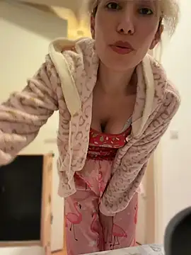 suyneslii – Kamerová šou