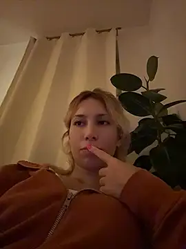 suyneslii Webcam-Show