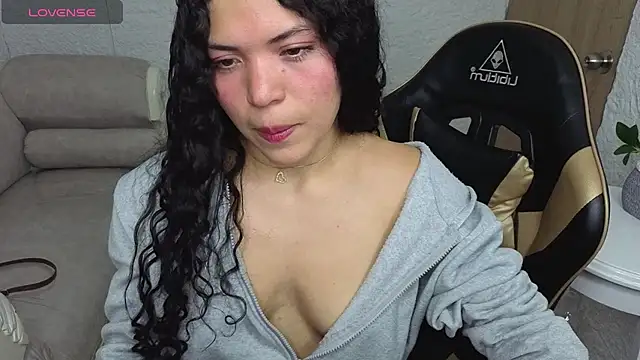 cherry_envy_cn's Webcam Show