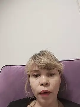 MaryPele লাইভ XXX চ্যাট