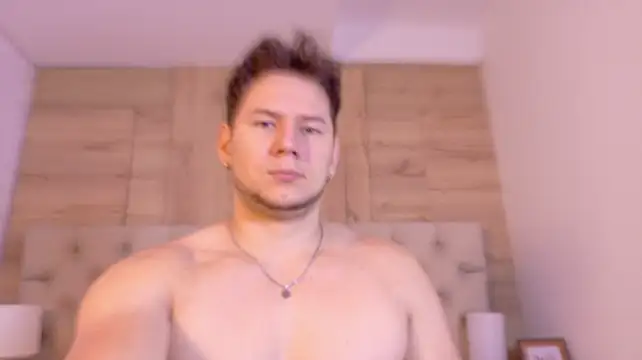 Izui_Pierce ওয়েবক্যাম শো