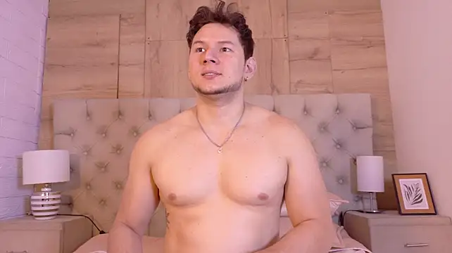 Webkamerová show Izui_Pierce