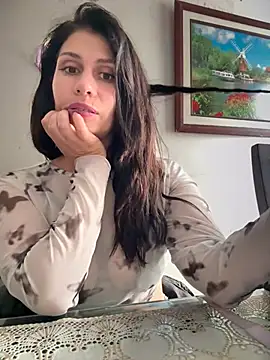 ALYSSON__11 Adlı Modelin Web Kamerası Şovu