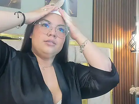 nanitah_45 webcam show