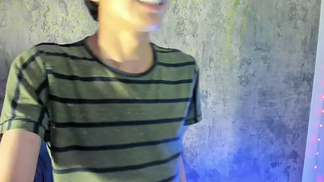 Show modela Alex_it0_ na web-kameri