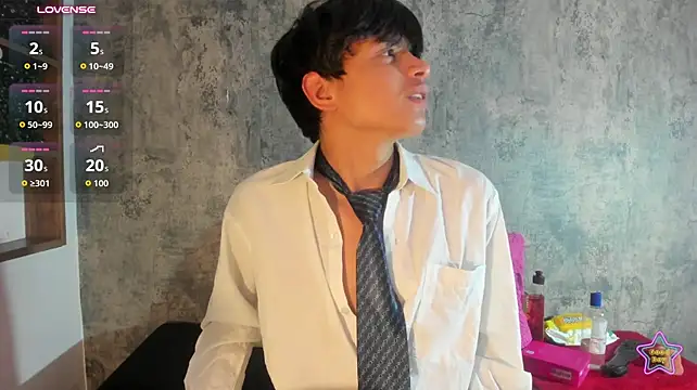 Alex_it0_ 在線直播表演