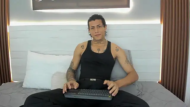 Damian_romanoff_: вебкам-шоу