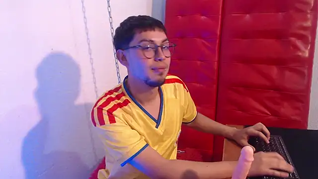 Maximo_Lux – webcam-show