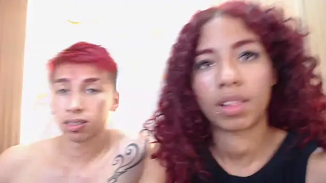Webkamerová show LexxyAndAres