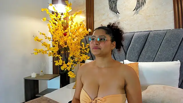 Izzy_lux's Live XXX Chat