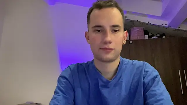 Pokazy przed kamerką – Sour_Boy