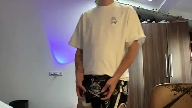 Sour_Boy Webcam-Show