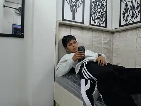 Pertunjukan Kamera Web Crist_Angel