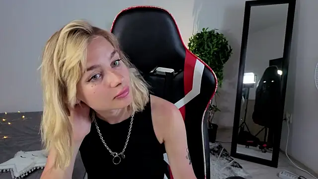 Show de NoraMoreau na webcam