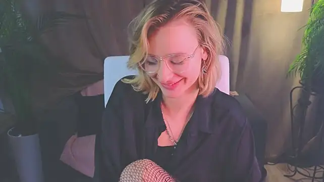 NoraMoreau Live XXX-Chat