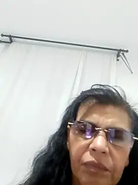 Show de jennifer_squirt1 na webcam