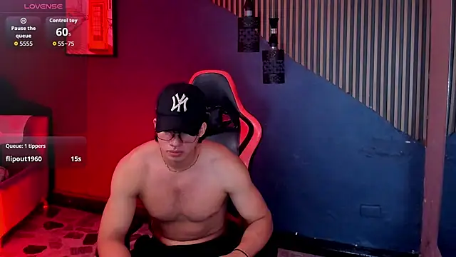 Axxel_Muscle – webcam-show