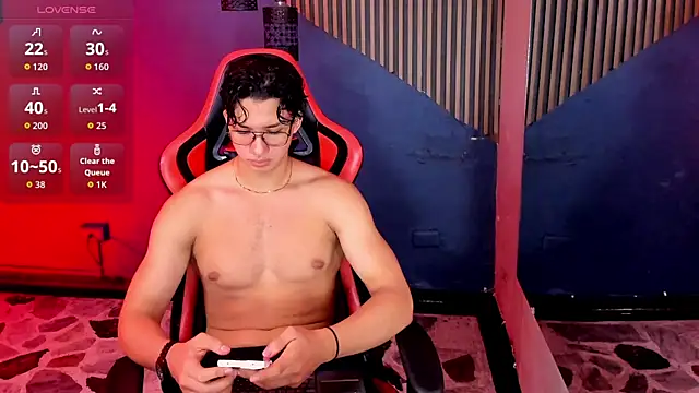 Axxel_Musclen Webbikameraesitys