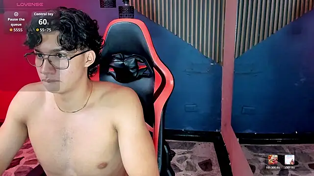 Axxel_Muscle Webcamshow