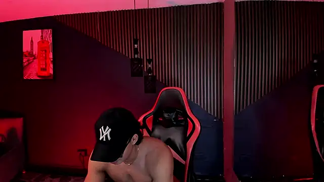Axxel_Musclen Webbikameraesitys