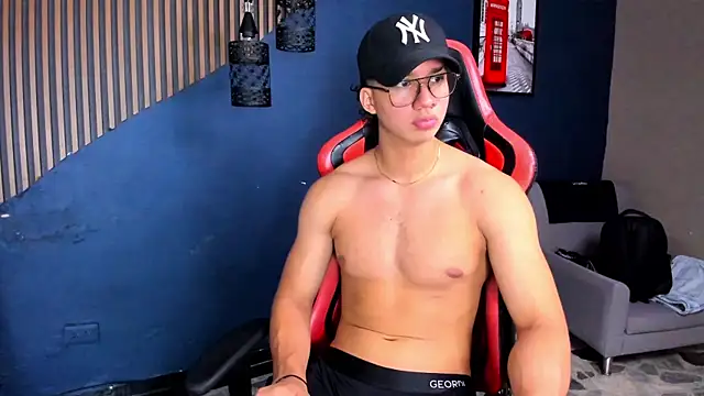 Axxel_Muscle – webcam-show