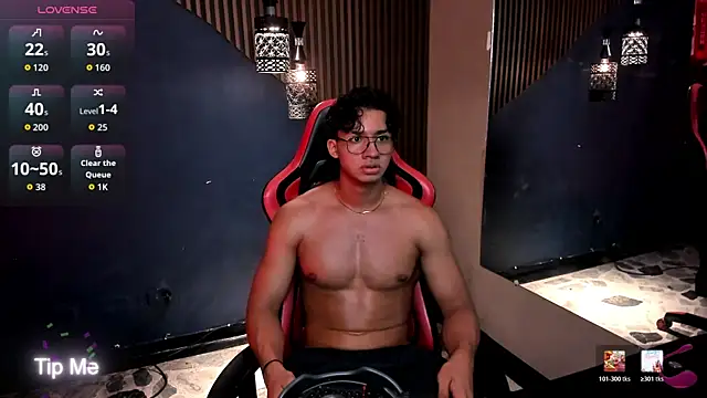 Axxel_Muscle webcam show