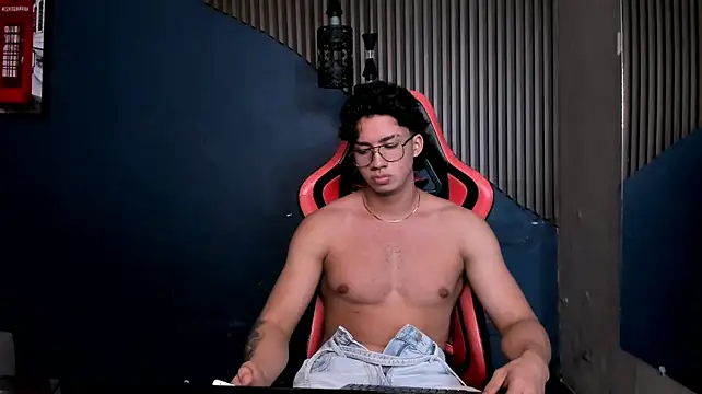 عرض كام Axxel_Muscle