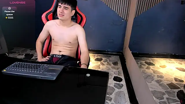 MilanMercier's Webcam Show
