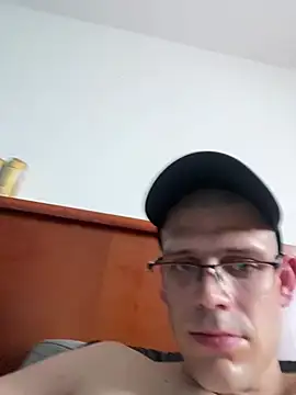 HomelyBrain421 Webcam-Show