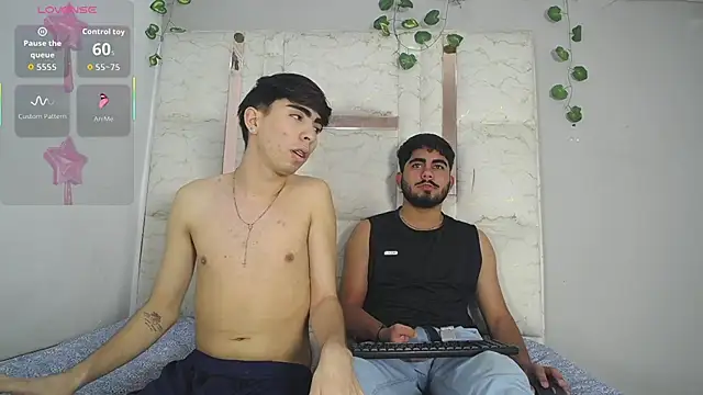 Michael_and_twinkk Adlı Modelin Web Kamerası Şovu