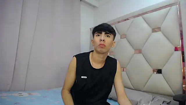 Michael_and_twinkk 在線直播表演