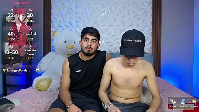 הופעת וובקאם של Michael_and_twinkk