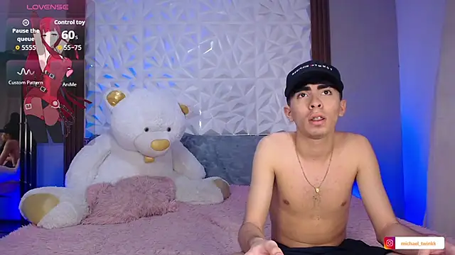 Michael_and_twinkk Webcamshow