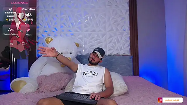 Michael_and_twinkk Webcam Show