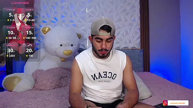 Michael_and_twinkk Webcam Show