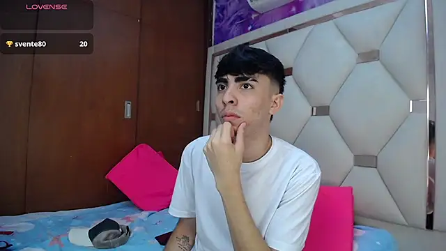 Michael_and_twinkk 网络视讯表演