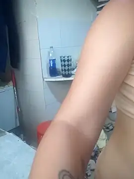 dvanne লাইভ XXX চ্যাট