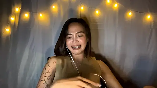 MoraChevez 라이브 XXX 채팅
