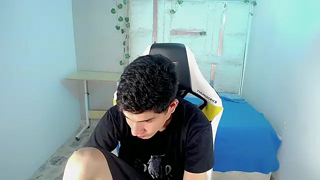 Webkamerová show bby_cashh