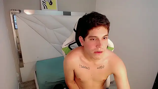 bby_cashh's Webcam Show