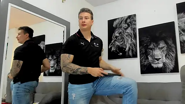 AlexHarringtonn Webbikameraesitys