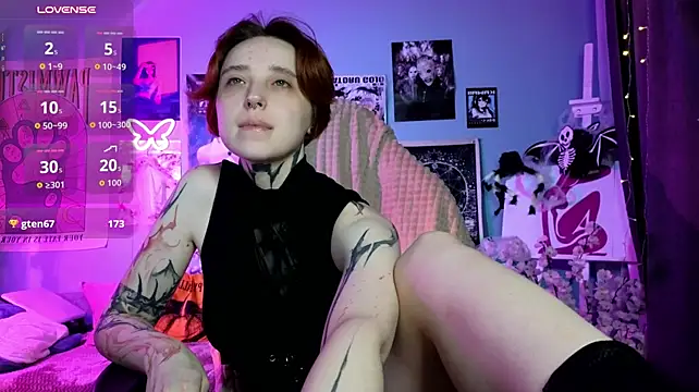 vixen_noir élő XXX-chatje