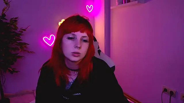 CaliforniaDreamerr's Live XXX Chat