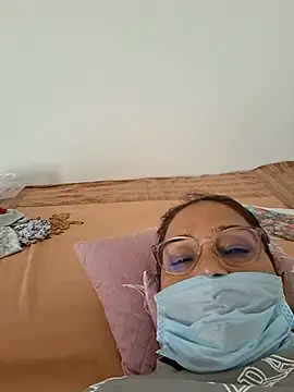 Priya-696's Webcam Show